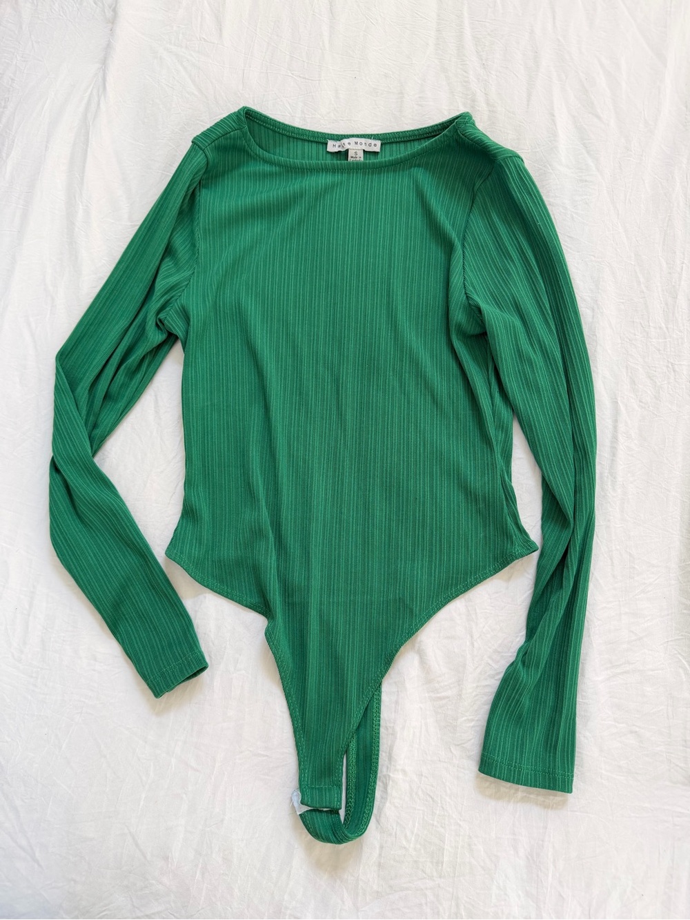 Ribbed Long-Sleeve Bodysuit in Emerald Green